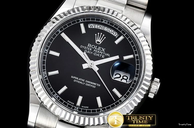 0415 RDD0215D – DayDate 36mm Chic 687